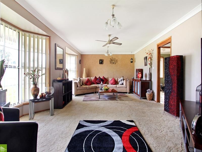 39 Coachwood Drive, Albion Park Rail NSW 2527