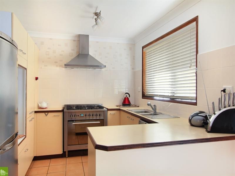 39 Coachwood Drive, Albion Park Rail NSW 2527