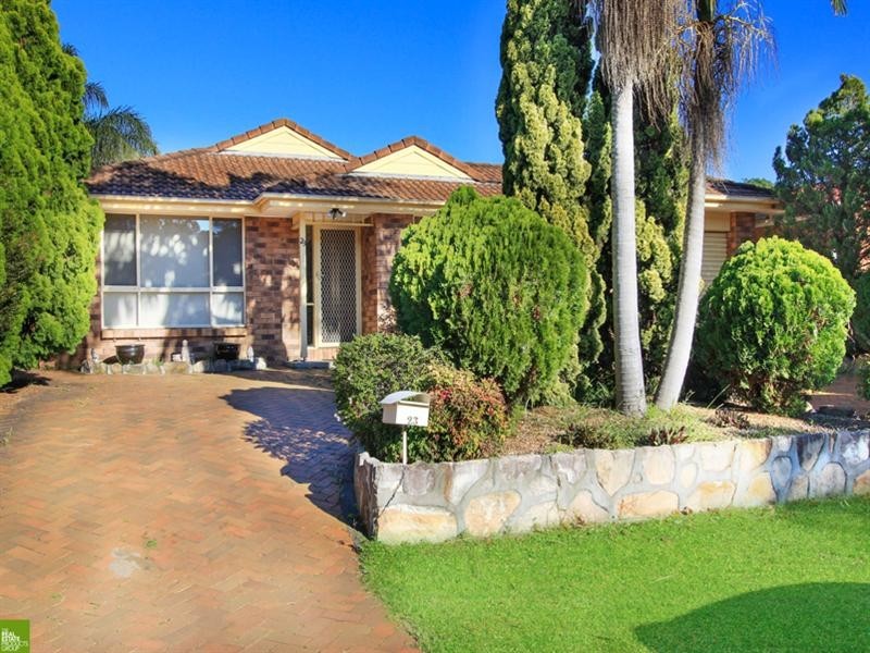 23 Bateman Avenue, Albion Park Rail NSW 2527