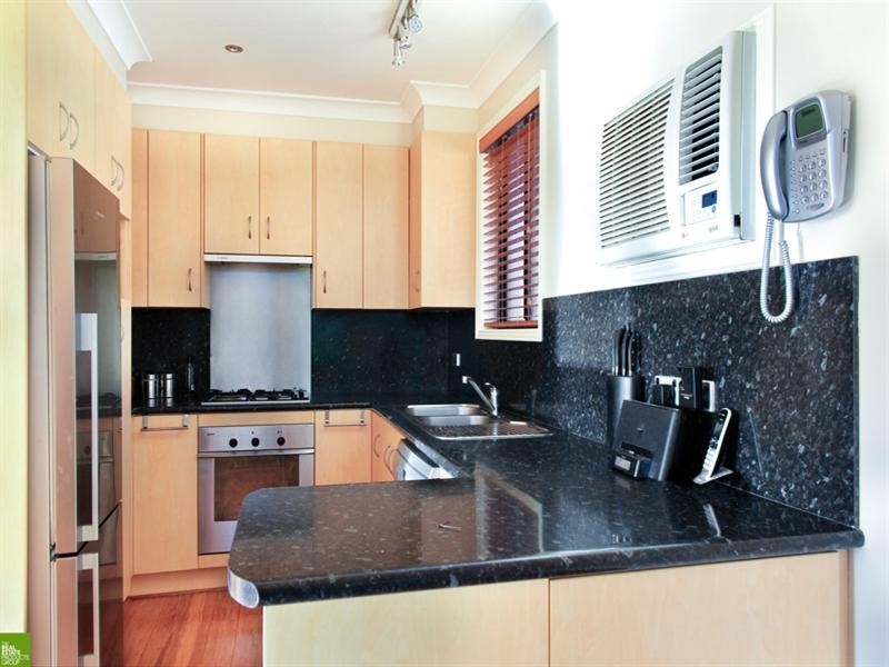 35 Coolibah Avenue, Albion Park Rail NSW 2527