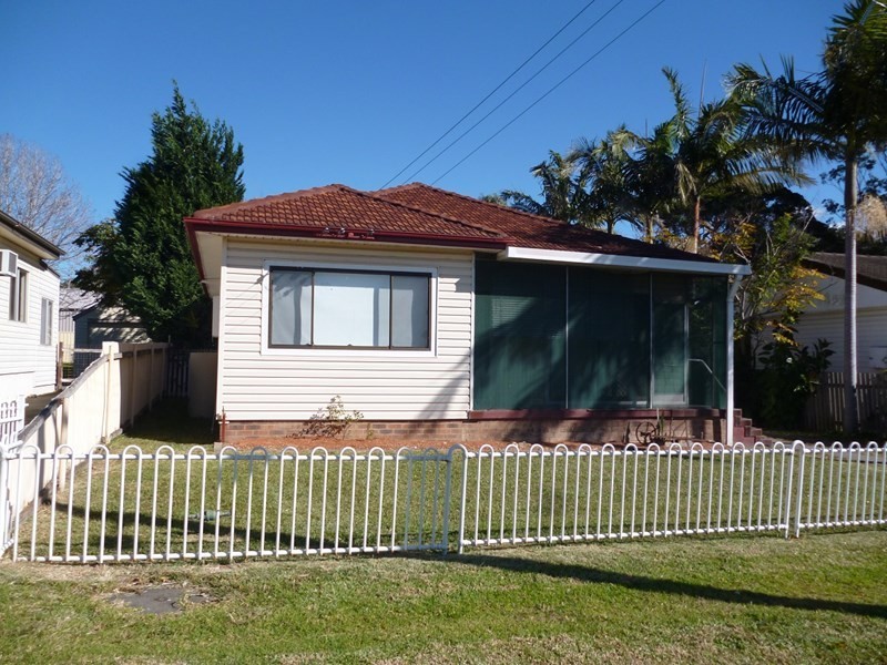 4 Amaral Avenue, Albion Park NSW 2527
