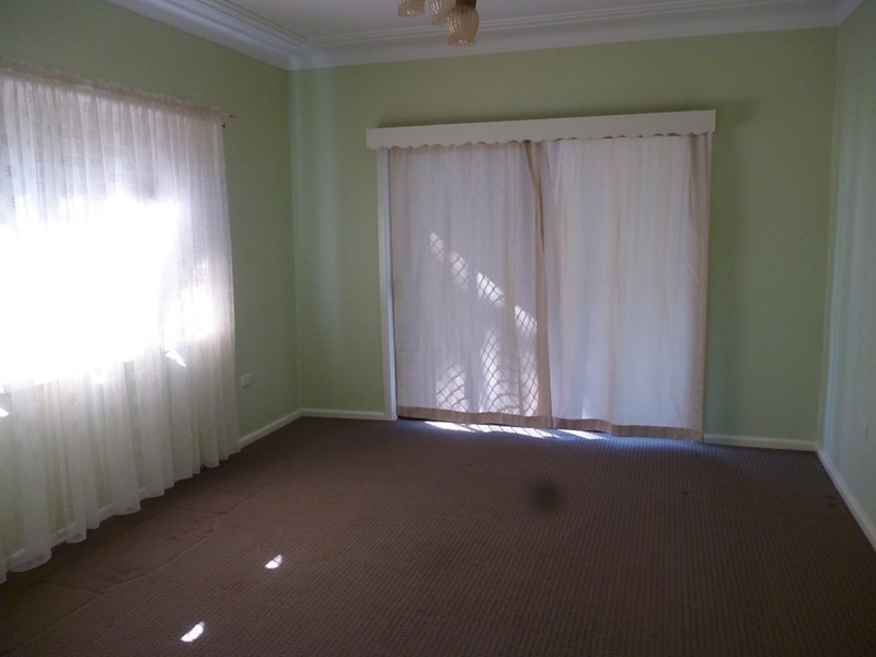 4 Amaral Avenue, Albion Park NSW 2527