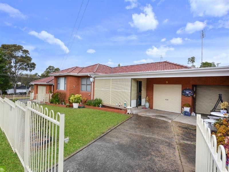 43 Simpson Parade, Albion Park NSW 2527