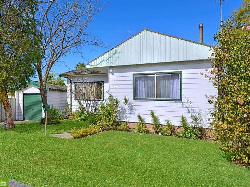 33 Macquarie Street, Albion Park NSW 2527