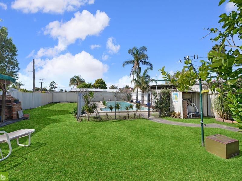 33 Macquarie Street, Albion Park NSW 2527