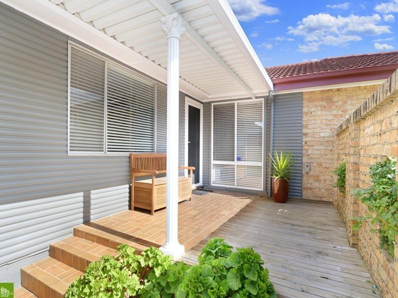 12 Beveridge Street, Albion Park NSW 2527