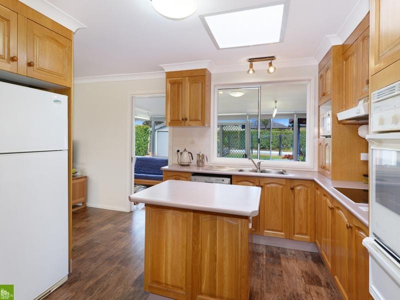 12 Beveridge Street, Albion Park NSW 2527