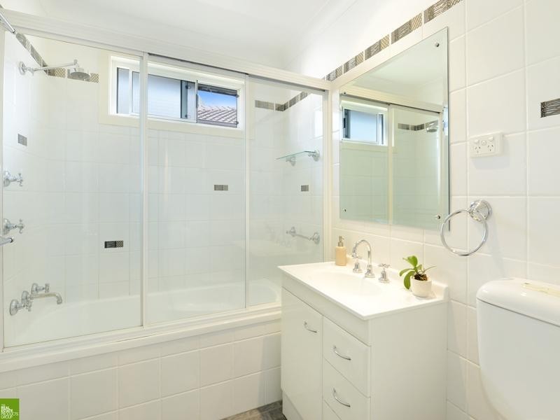 12 Beveridge Street, Albion Park NSW 2527