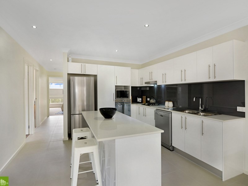 11a Cascade Circuit, Albion Park NSW 2527