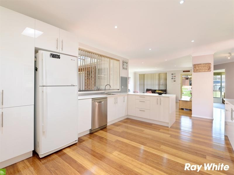 58 Mayfield Circuit, Albion Park NSW 2527