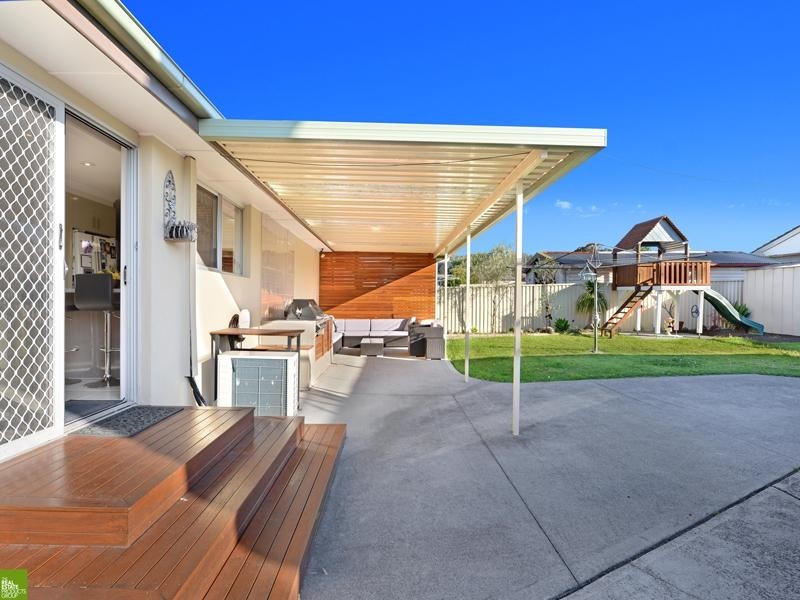 34 Acacia Avenue, Albion Park Rail NSW 2527