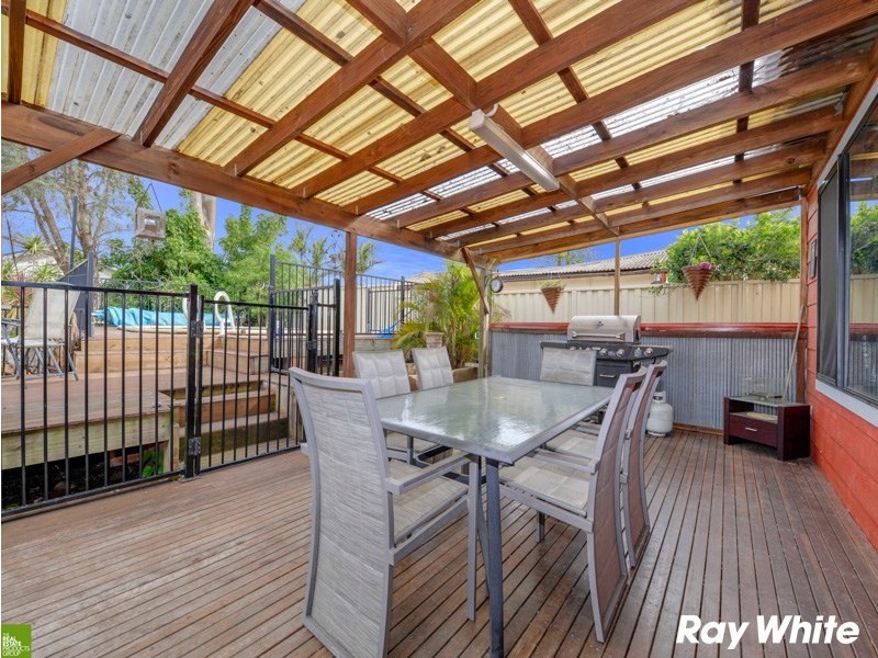 14 Beveridge Street, Albion Park NSW 2527