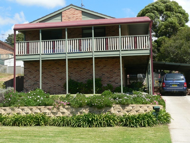 10 Church Street, Albion Park NSW 2527