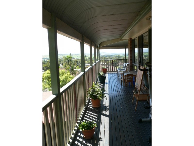 10 Church Street, Albion Park NSW 2527