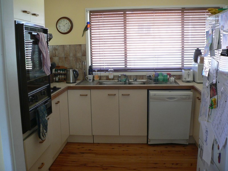 10 Church Street, Albion Park NSW 2527