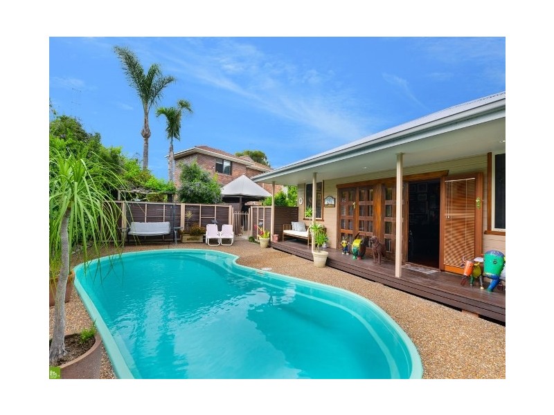 11 White Gum Avenue, Albion Park Rail NSW 2527