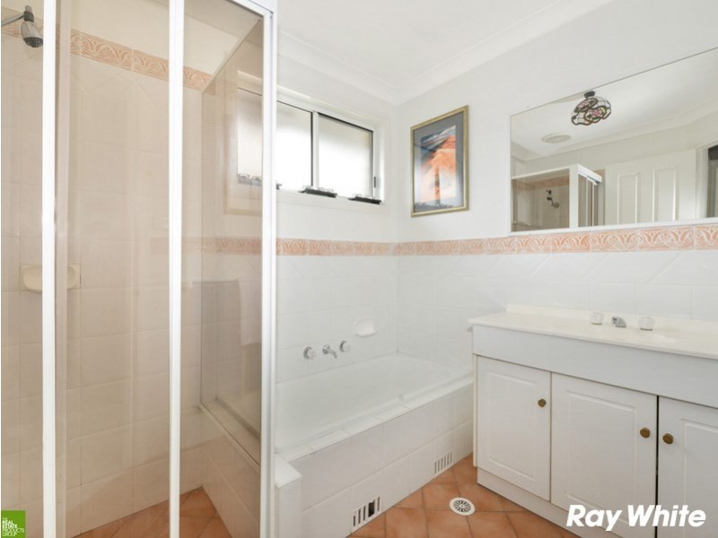 36 Shearwater Boulevard, Albion Park Rail NSW 2527