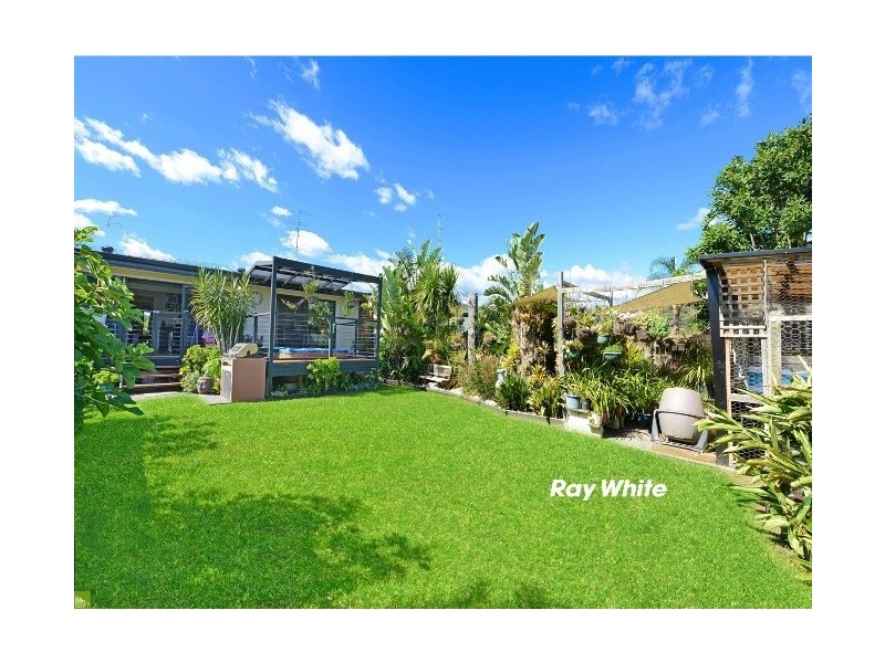 33 Wiley Street, Albion Park NSW 2527