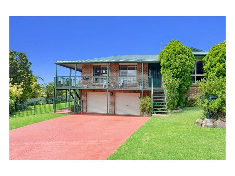 15 Severn Place, Albion Park NSW 2527
