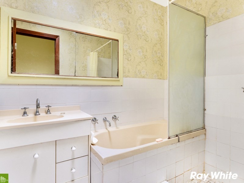 71 Poplar Avenue, Albion Park Rail NSW 2527