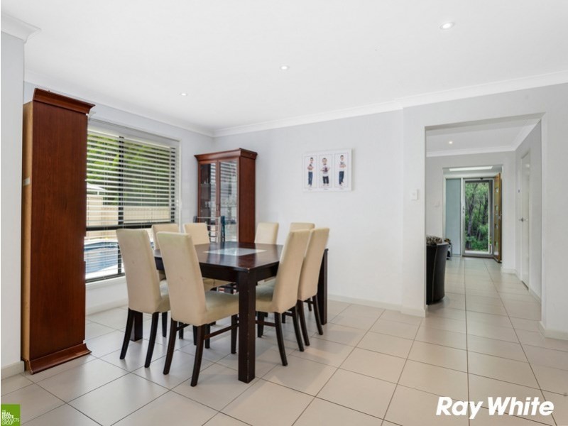 18 Waterford Terrace, Albion Park NSW 2527