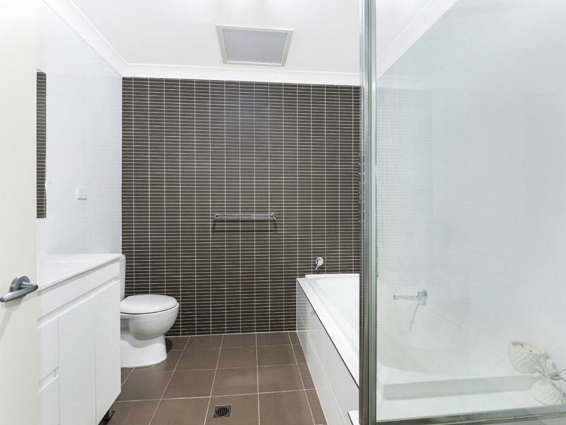 15a Cascade Circuit, Albion Park NSW 2527