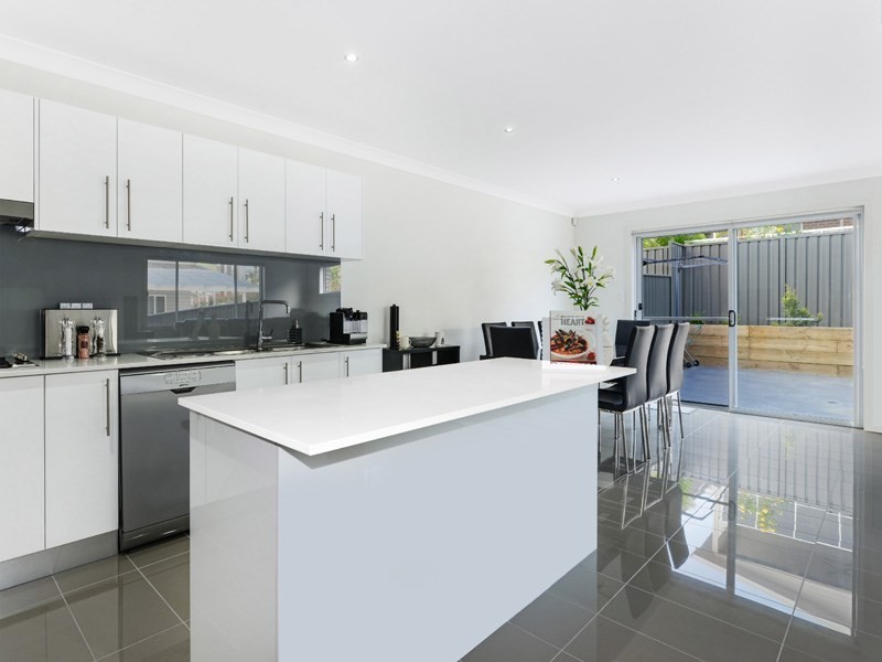 15a Cascade Circuit, Albion Park NSW 2527