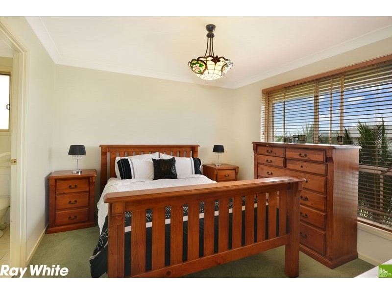 38 Esperance Drive, Albion Park NSW 2527