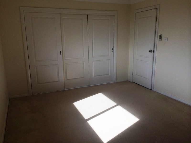 2/184 Tongarra Road, Albion Park NSW 2527