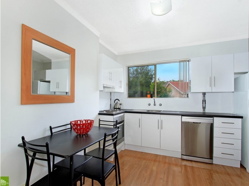 17/27 Osborne Street, Wollongong NSW 2500