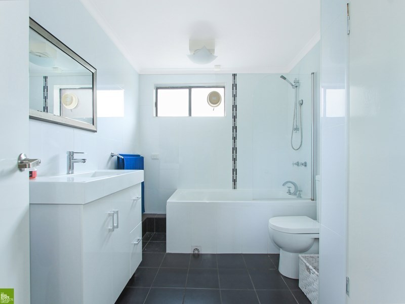 17/27 Osborne Street, Wollongong NSW 2500