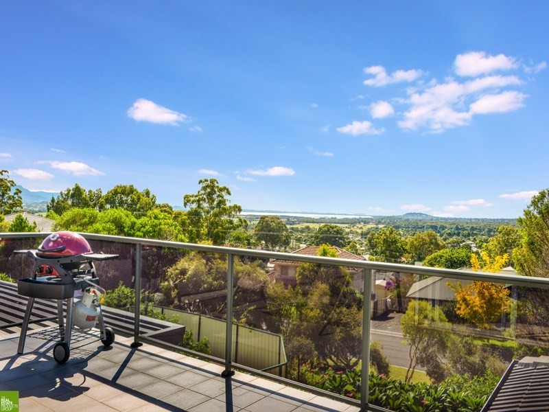 22 Pleasant View Close, Albion Park NSW 2527