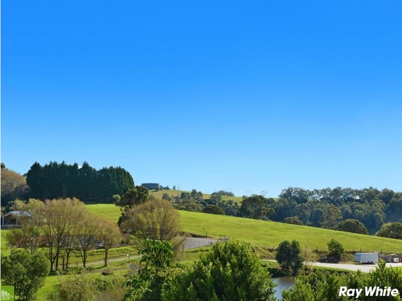 170 Daintree Drive, Albion Park NSW 2527