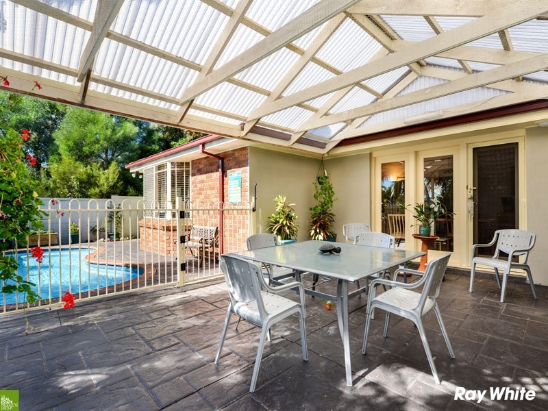 14 Ord Place, Albion Park NSW 2527