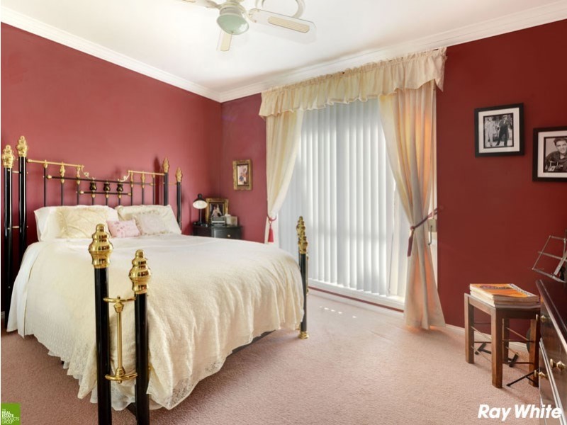 22 Esperance Drive, Albion Park NSW 2527