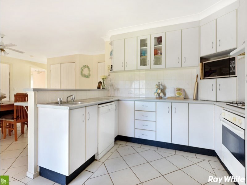 12 Sandpiper Close, Albion Park Rail NSW 2527