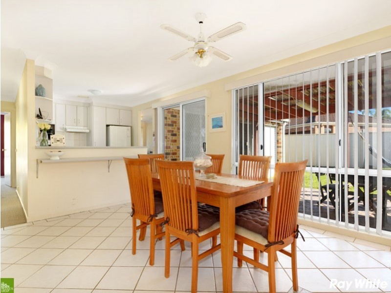 12 Sandpiper Close, Albion Park Rail NSW 2527