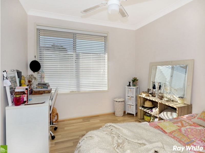 12 Sandpiper Close, Albion Park Rail NSW 2527