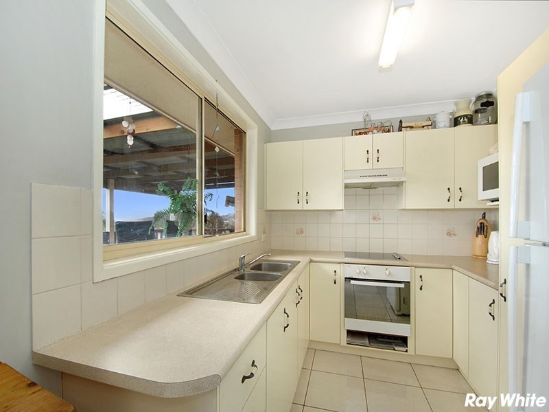 13 Tuross Street, Albion Park NSW 2527