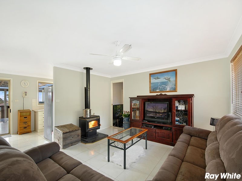 13 Tuross Street, Albion Park NSW 2527