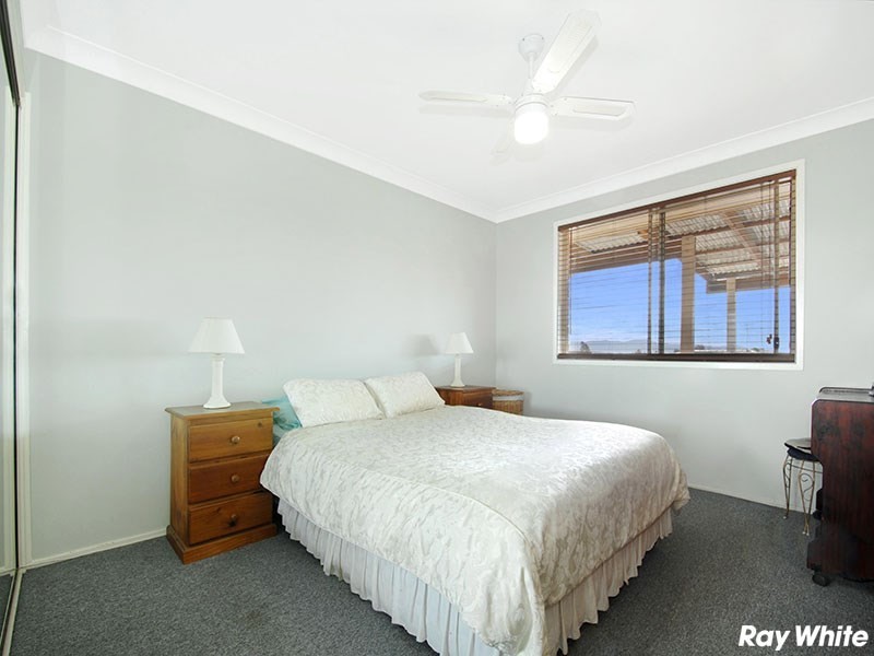 13 Tuross Street, Albion Park NSW 2527