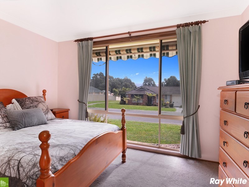 12 Barcoo Circuit, Albion Park NSW 2527