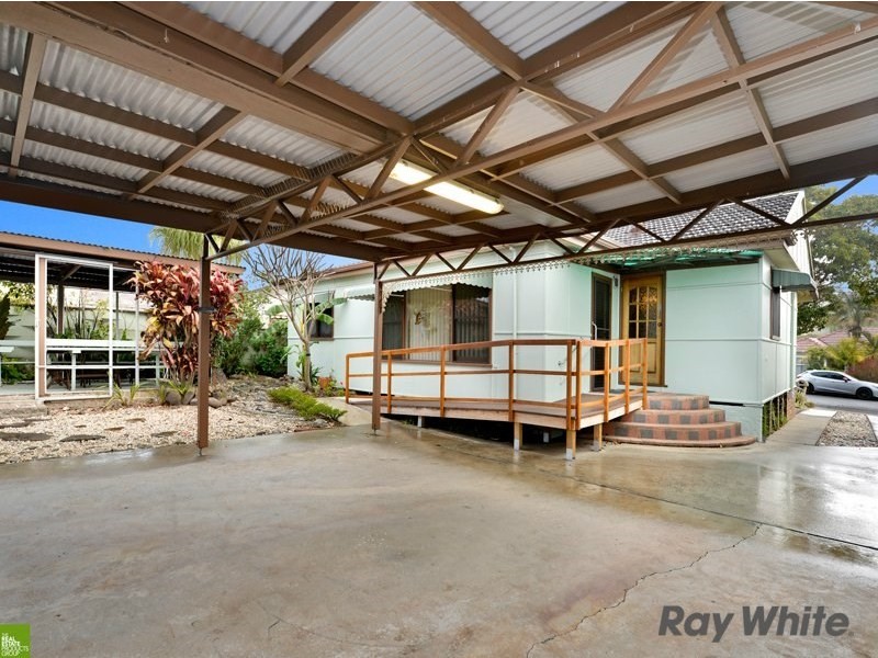 8 Wiley Street, Albion Park NSW 2527