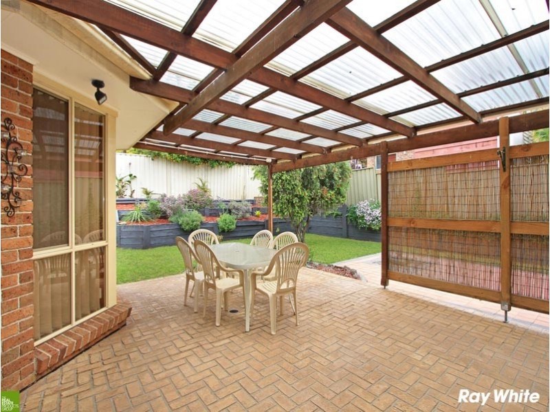 90 Daintree Drive, Albion Park NSW 2527