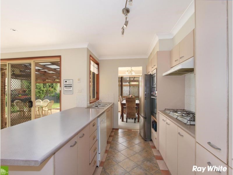 90 Daintree Drive, Albion Park NSW 2527