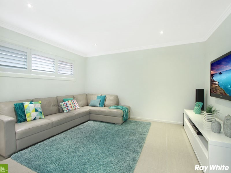 1 Wingello Crescent, Albion Park NSW 2527