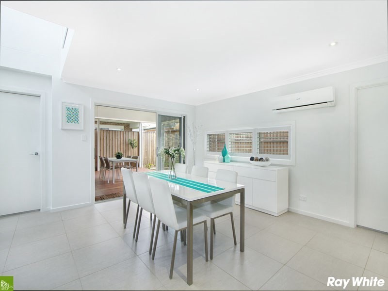 1 Wingello Crescent, Albion Park NSW 2527