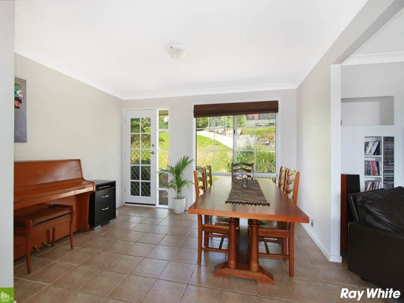 4 Barwon Place, Albion Park NSW 2527
