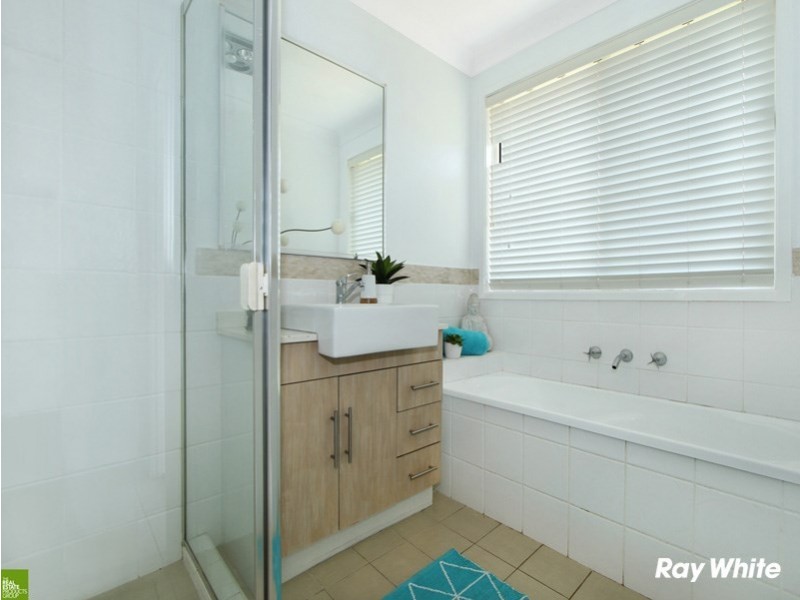 6 Molongo Street, Albion Park NSW 2527