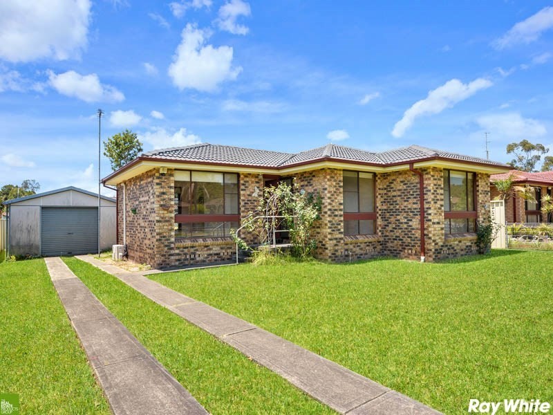3 Jarrah Way, Albion Park Rail NSW 2527